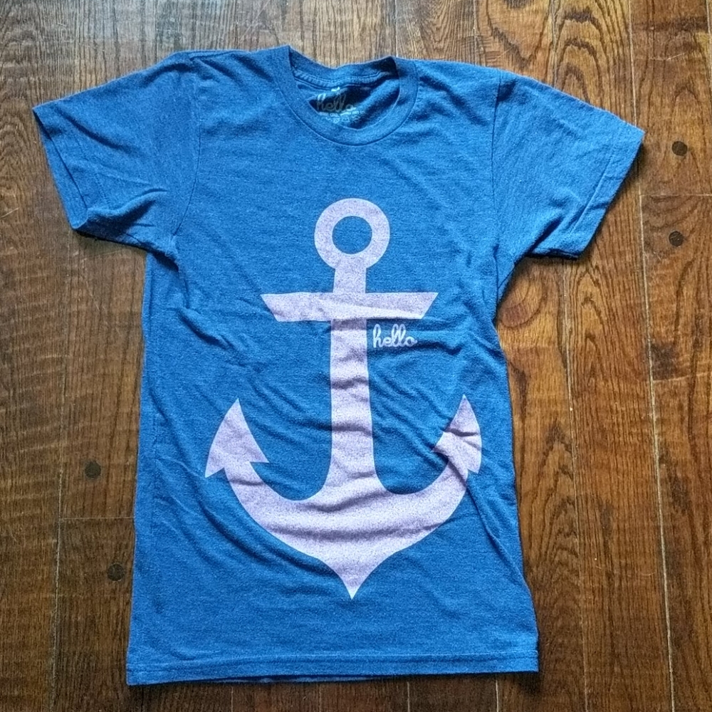 Hello Apparel crew t-shirt size XS